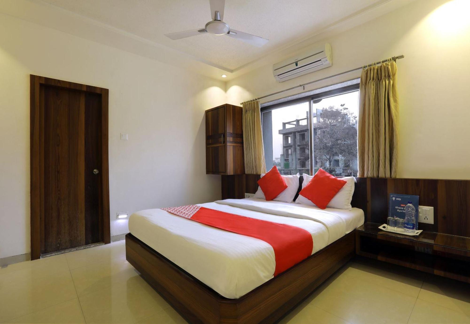 Collection O Satyan Inn Shirdi Exterior photo